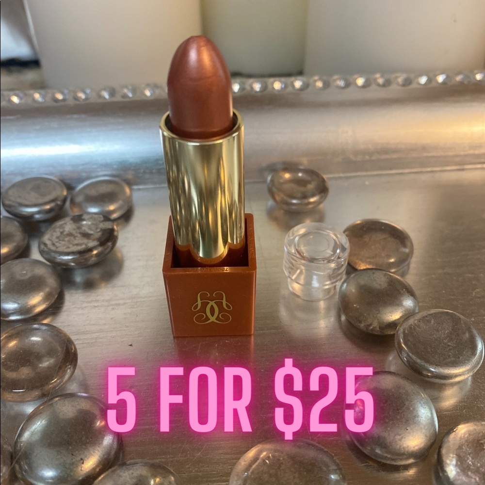 5/$25 Guerlain kiss kiss lipstick 👄#500 very gold